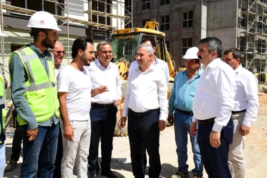 Yıldırım Belediye Başkanı Oktay Yılmaz, Malatya'da Gerçekleşen Kentsel Dönüşüm Çalışmalarını İnceledi