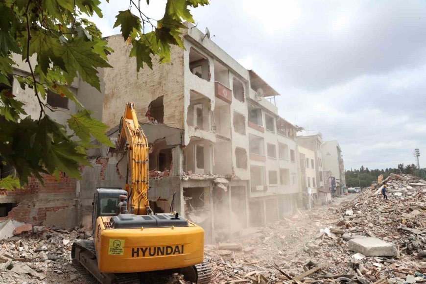 Zeytinburnu Merkezefendi Mahallesi'nde kentsel dönüşüm hızlandı